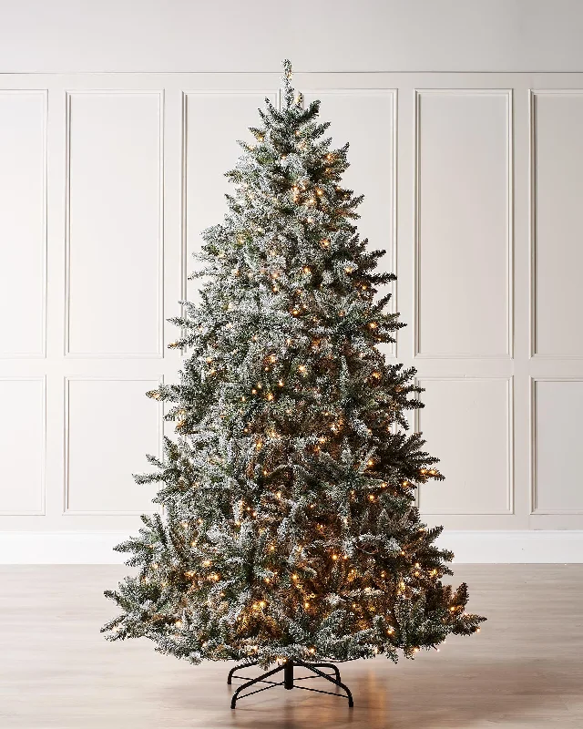 Pre-Lit Full Bodied Snow Flocked Christmas Tree, 6 ft