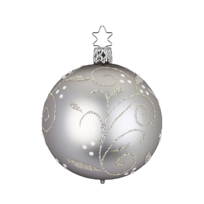 Winter Berries Ball, silver matte, 8cm by Inge Glas of Germany